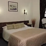 小屋酒店 佩皮尼昂