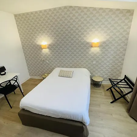 De La Loge 3* Perpignan