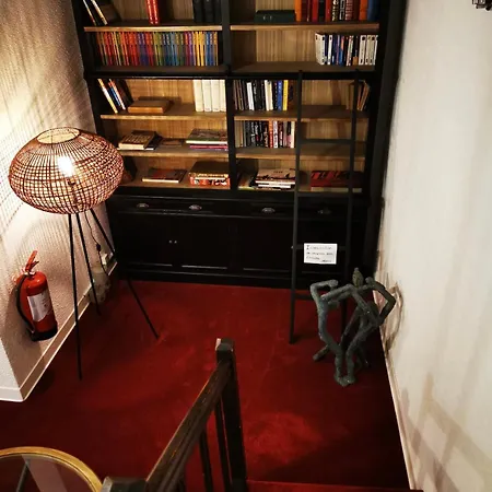 De La Loge 3* Perpignan