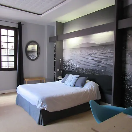 De La Loge 3* Perpignan