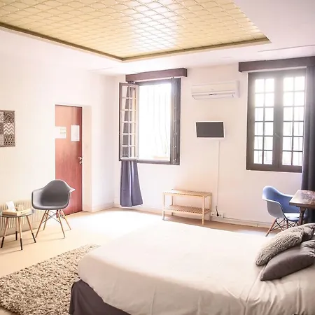 De La Loge 3* Perpignan