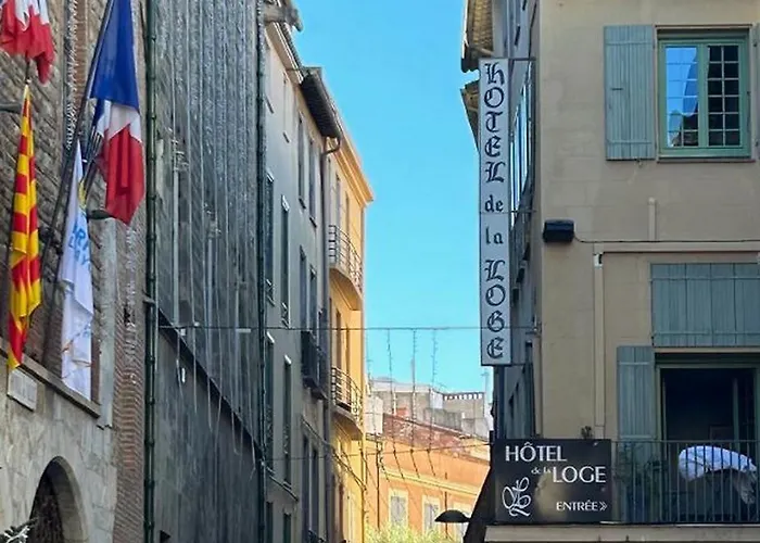 De La Loge فندق بيربينيو