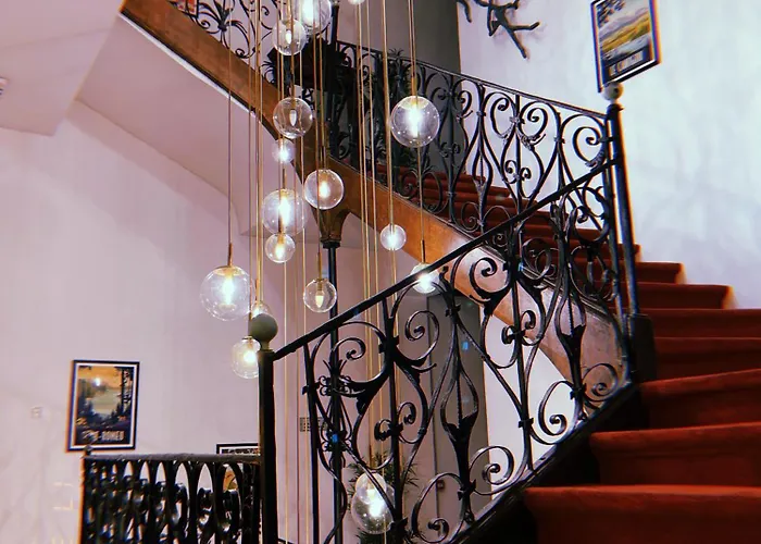 De La Loge فندق بيربينيو