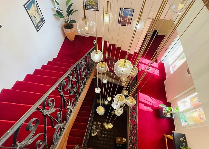 De La Loge فندق 3*