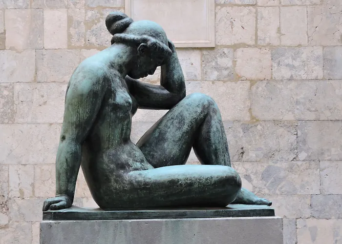 فندق De La Loge 3*