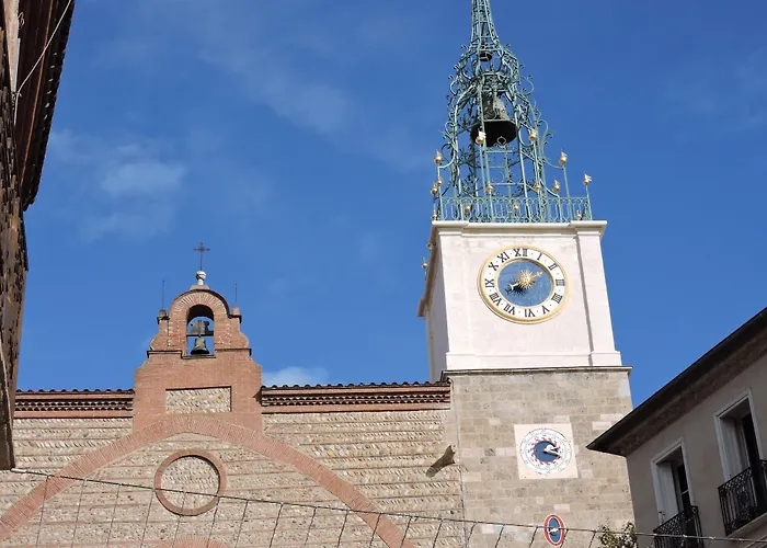 فندق De La Loge 3*