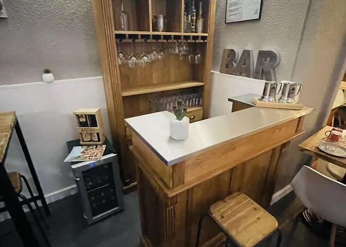 De La Loge فندق 3*