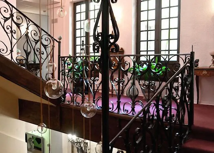 De La Loge فندق 3*