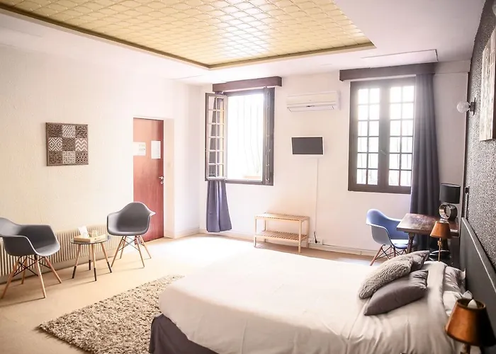 De La Loge 3* بيربينيو